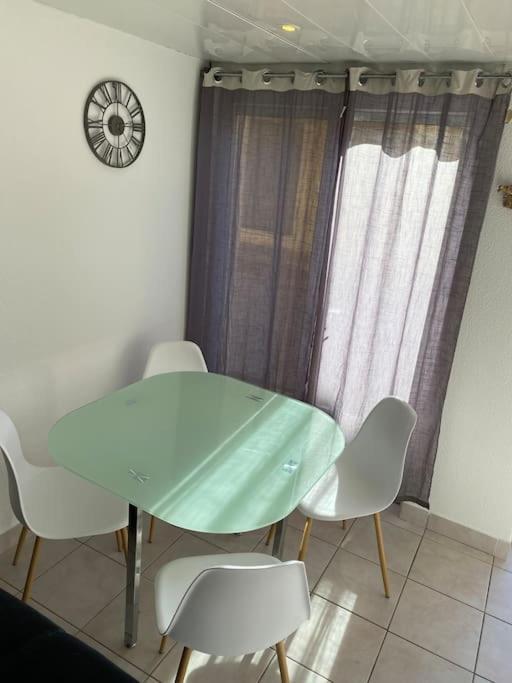 Appartement Proche De La Plage Saint-Pierre-la-Mer  Exterior photo